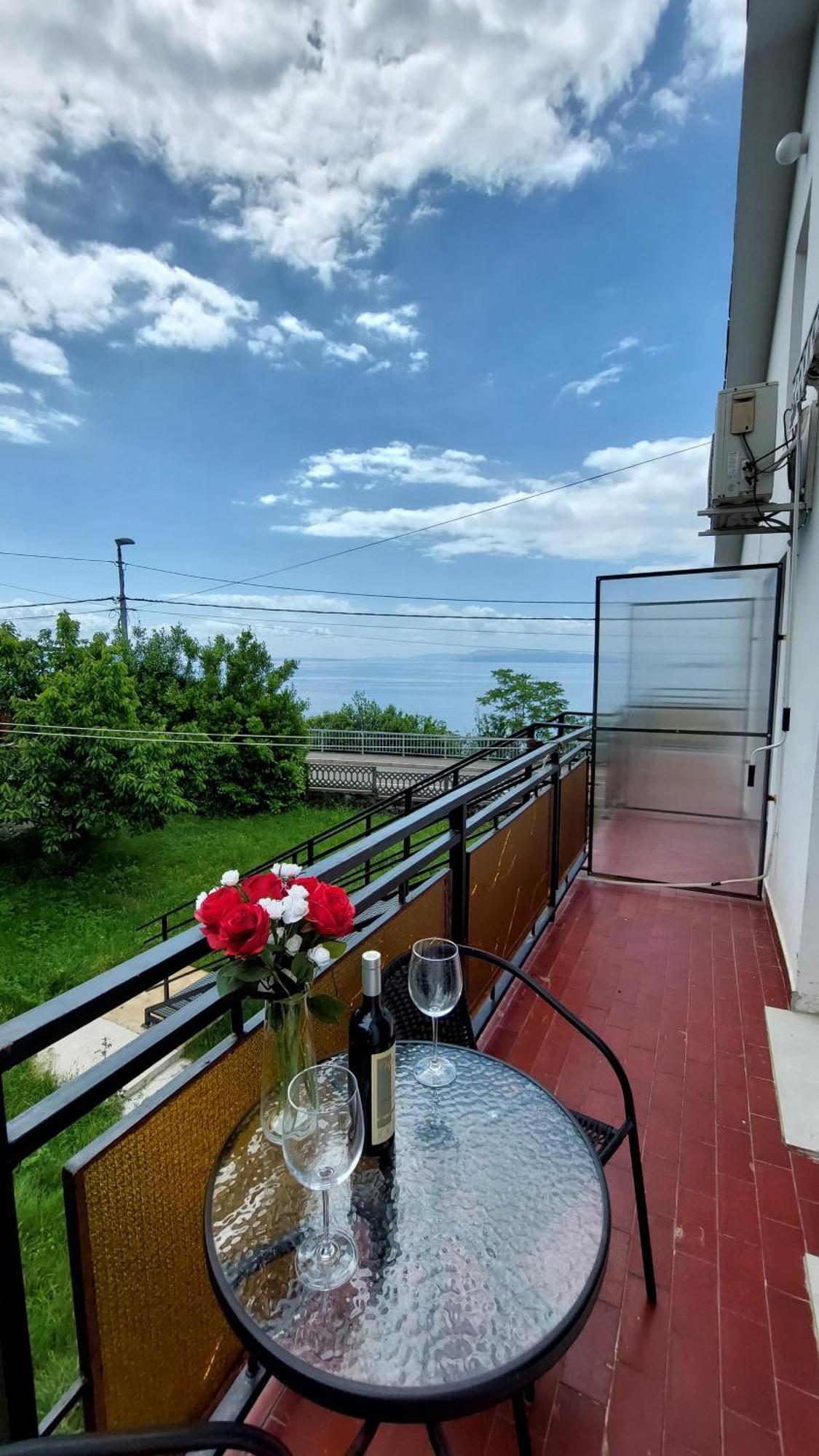 The View, Rijeka
